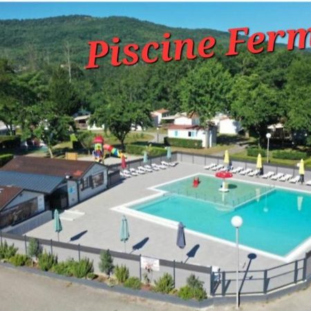 Chalet Pour 5 Personnes Equipe Sur Emplacement Privatif Dans Camping 4 Etoiles Appartenant Et Gere Par Un Particulier Hotel Foix Eksteriør billede