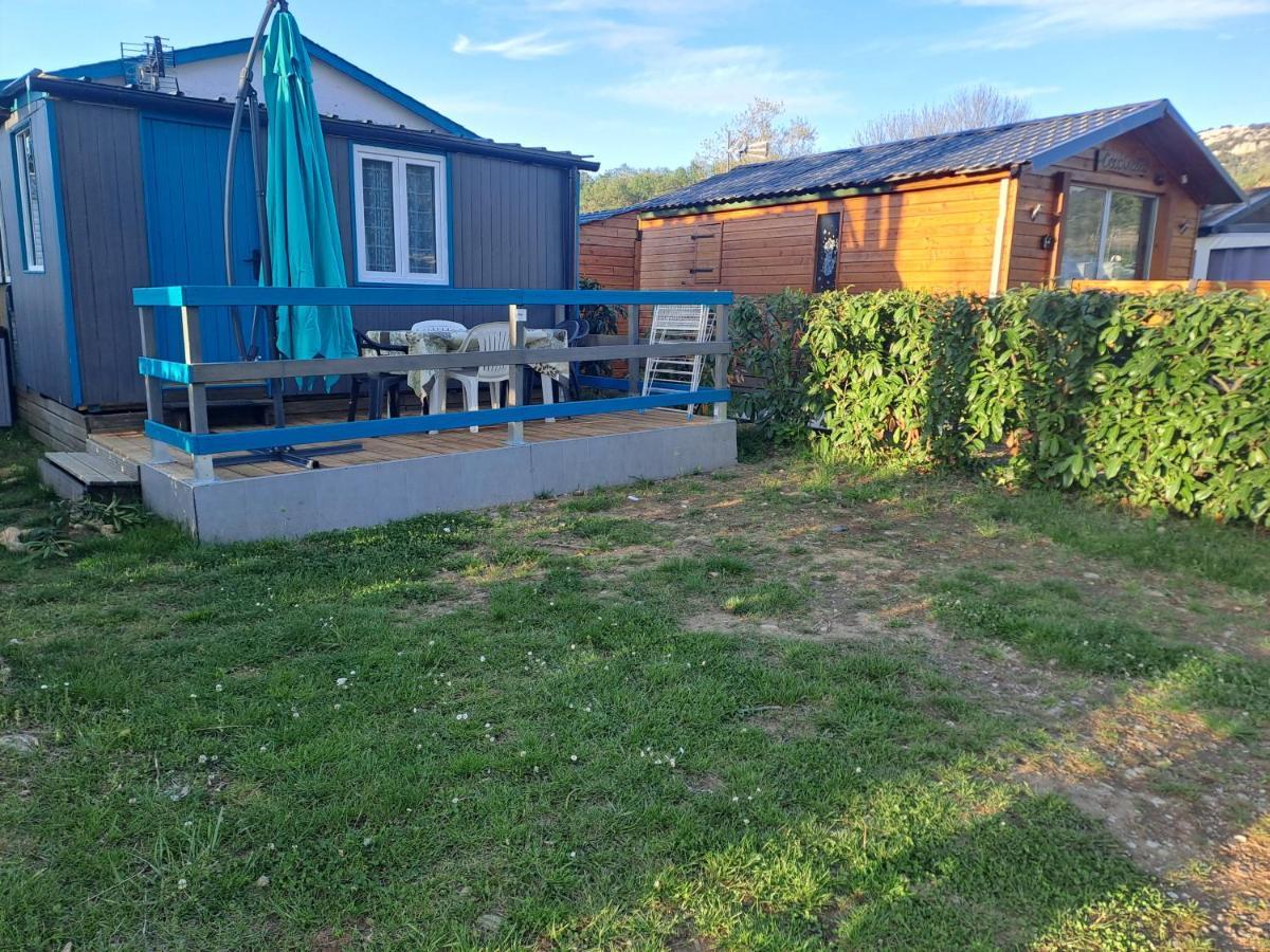 Chalet Pour 5 Personnes Equipe Sur Emplacement Privatif Dans Camping 4 Etoiles Appartenant Et Gere Par Un Particulier Hotel Foix Eksteriør billede