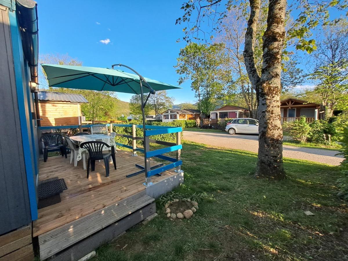 Chalet Pour 5 Personnes Equipe Sur Emplacement Privatif Dans Camping 4 Etoiles Appartenant Et Gere Par Un Particulier Hotel Foix Eksteriør billede