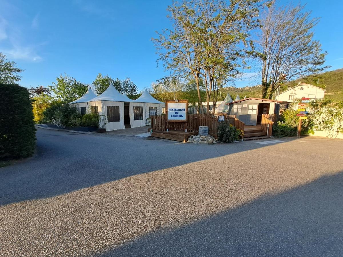 Chalet Pour 5 Personnes Equipe Sur Emplacement Privatif Dans Camping 4 Etoiles Appartenant Et Gere Par Un Particulier Hotel Foix Eksteriør billede