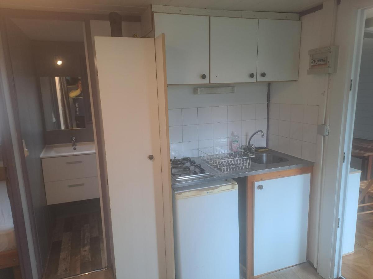 Chalet Pour 5 Personnes Equipe Sur Emplacement Privatif Dans Camping 4 Etoiles Appartenant Et Gere Par Un Particulier Hotel Foix Eksteriør billede