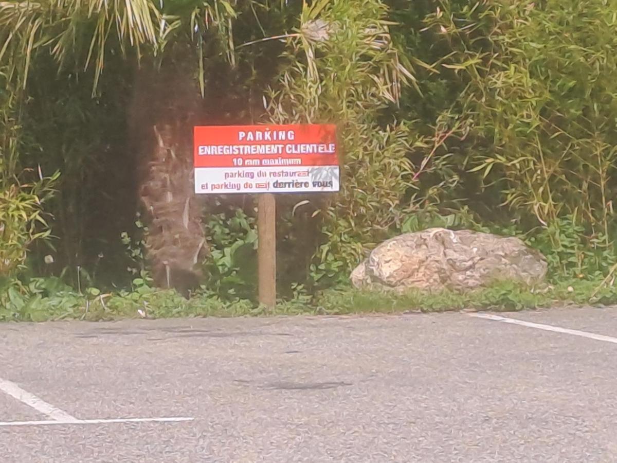 Chalet Pour 5 Personnes Equipe Sur Emplacement Privatif Dans Camping 4 Etoiles Appartenant Et Gere Par Un Particulier Hotel Foix Eksteriør billede
